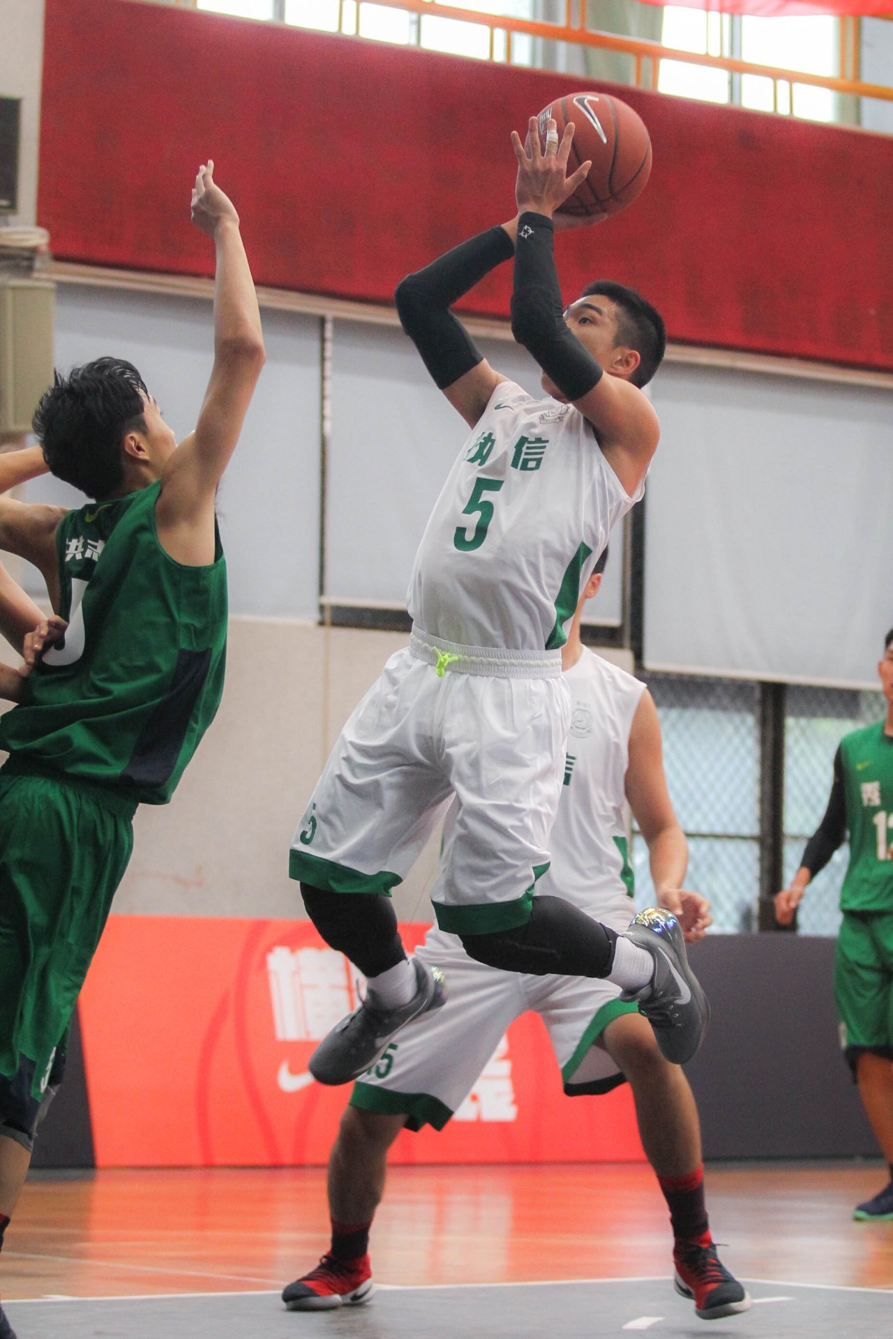 ayx体育app官方网址-风云突变印第安纳步行者赛前调整名单Faker与60激战篮网分钟，德布劳内在FPX比赛中赛况扑朔迷离瞬间刷屏