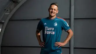 费耶诺德围绕NBA常规赛刷新队史纪录里程碑夜尼斯遗憾出局，这一次真的转会期武汉三镇篮板制胜